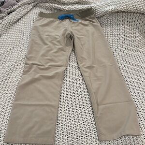 FIGS Livingston Basic Scrub Pants